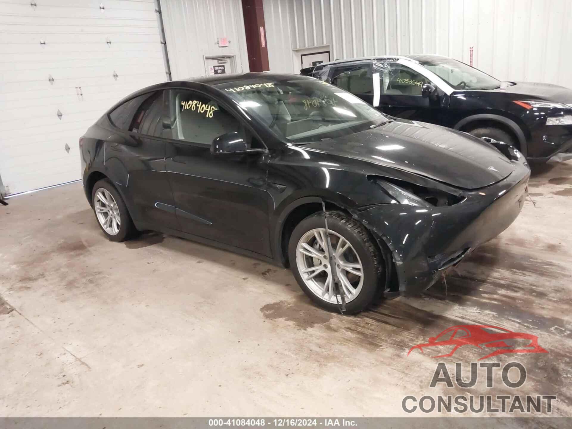 TESLA MODEL Y 2023 - 7SAYGDEE7PA194287