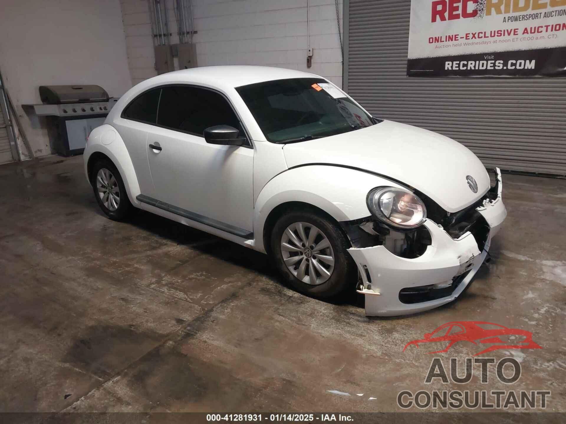 VOLKSWAGEN BEETLE 2015 - 3VWF17AT1FM654503