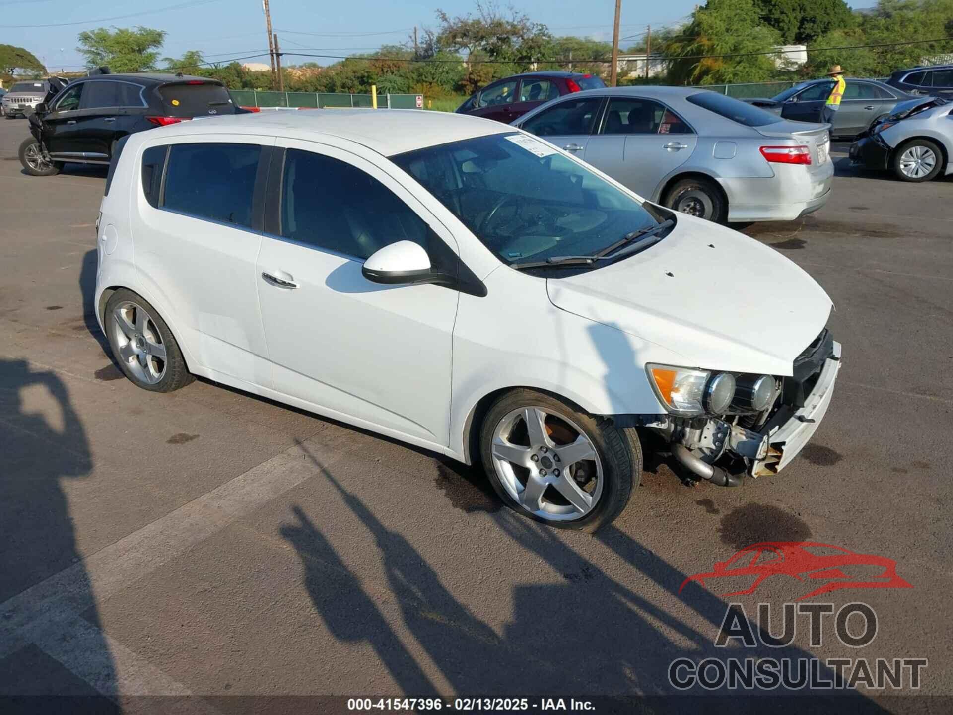 CHEVROLET SONIC 2012 - 1G1JF6SB3C4177572