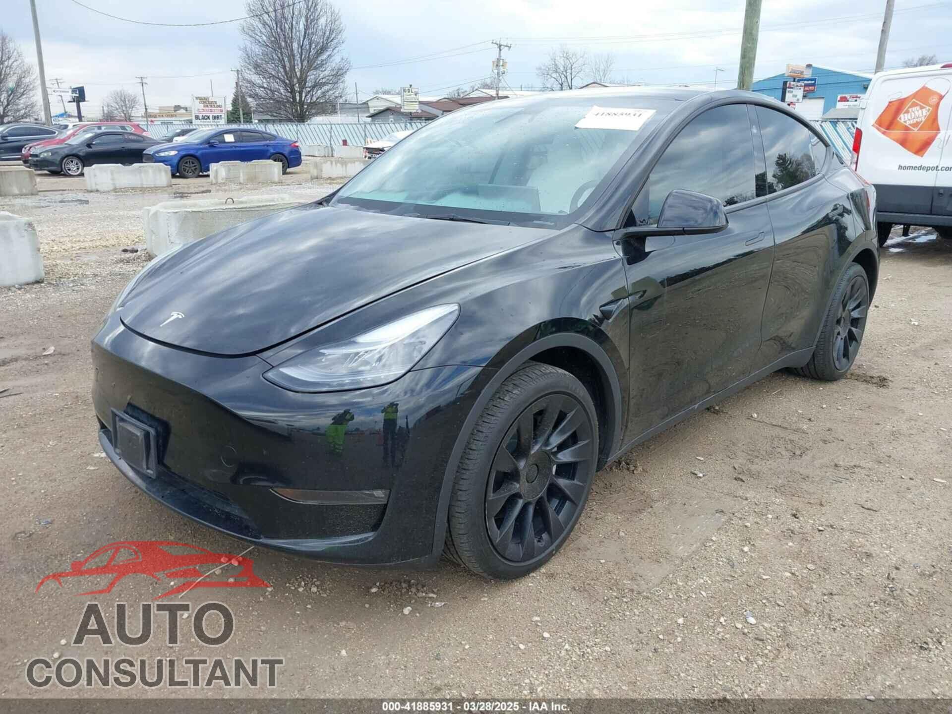 TESLA MODEL Y 2023 - 7SAYGDEE7PF868165