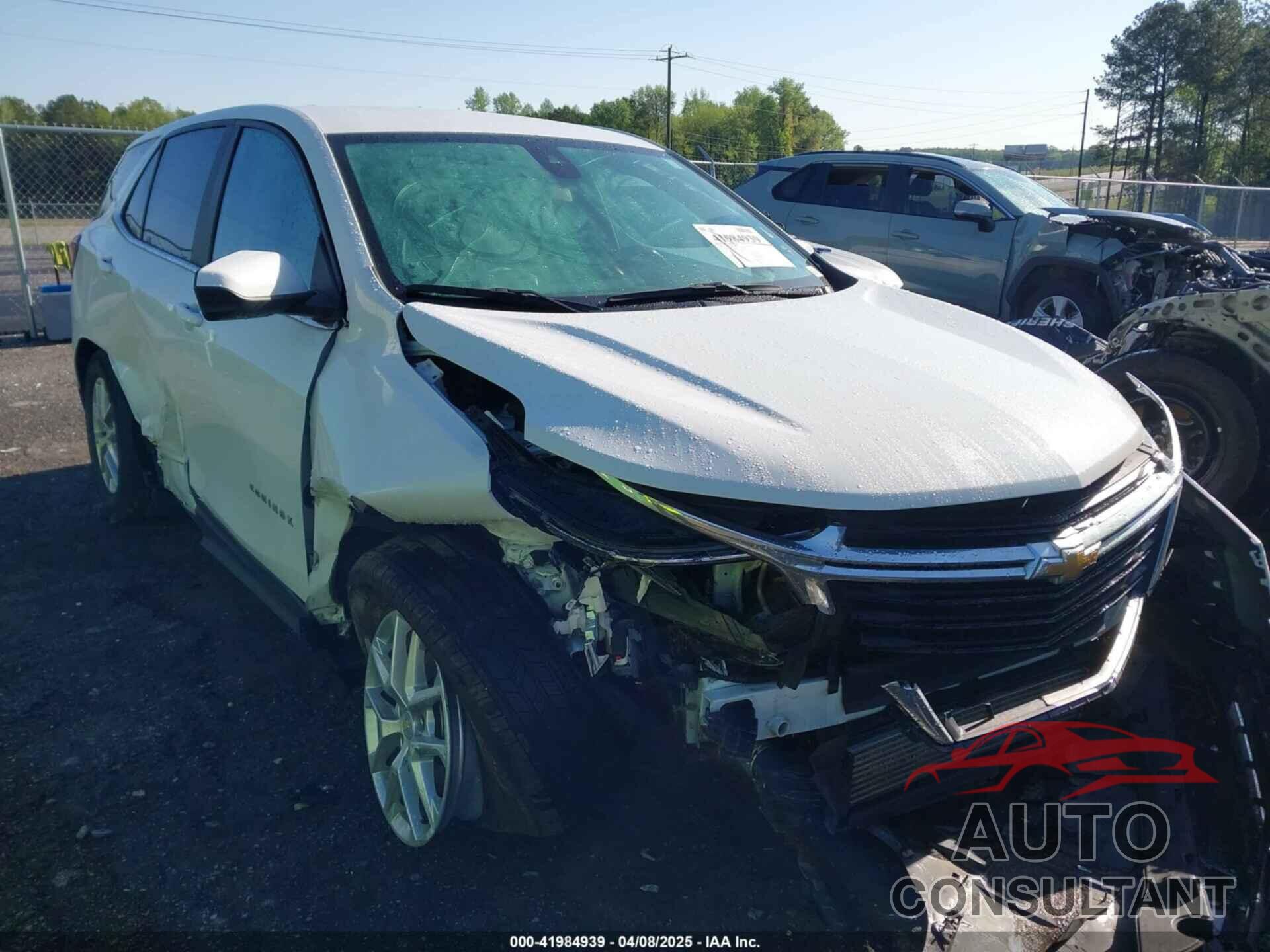 CHEVROLET EQUINOX 2022 - 3GNAXKEV4NL167639