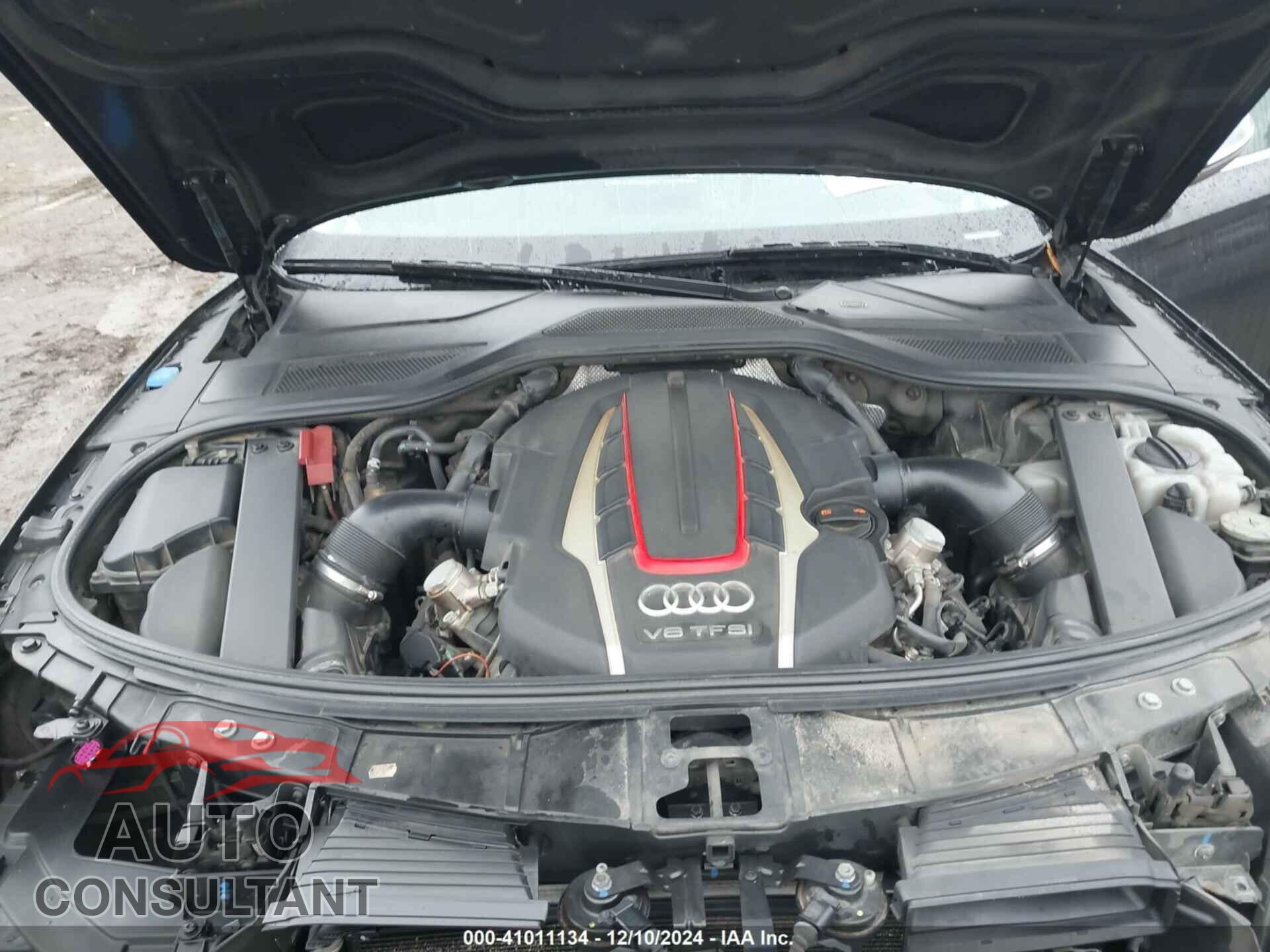 AUDI S8 2013 - WAUD2AFD2DN017724