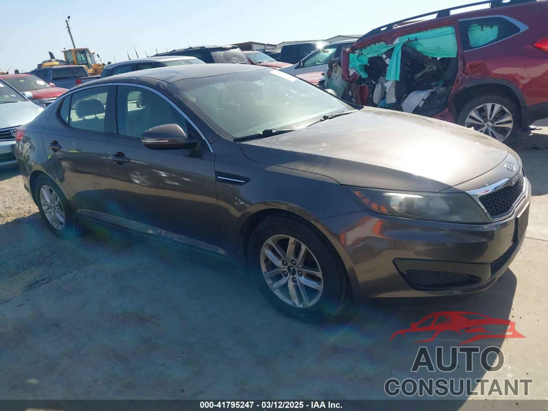 KIA OPTIMA 2011 - KNAGM4A71B5078151