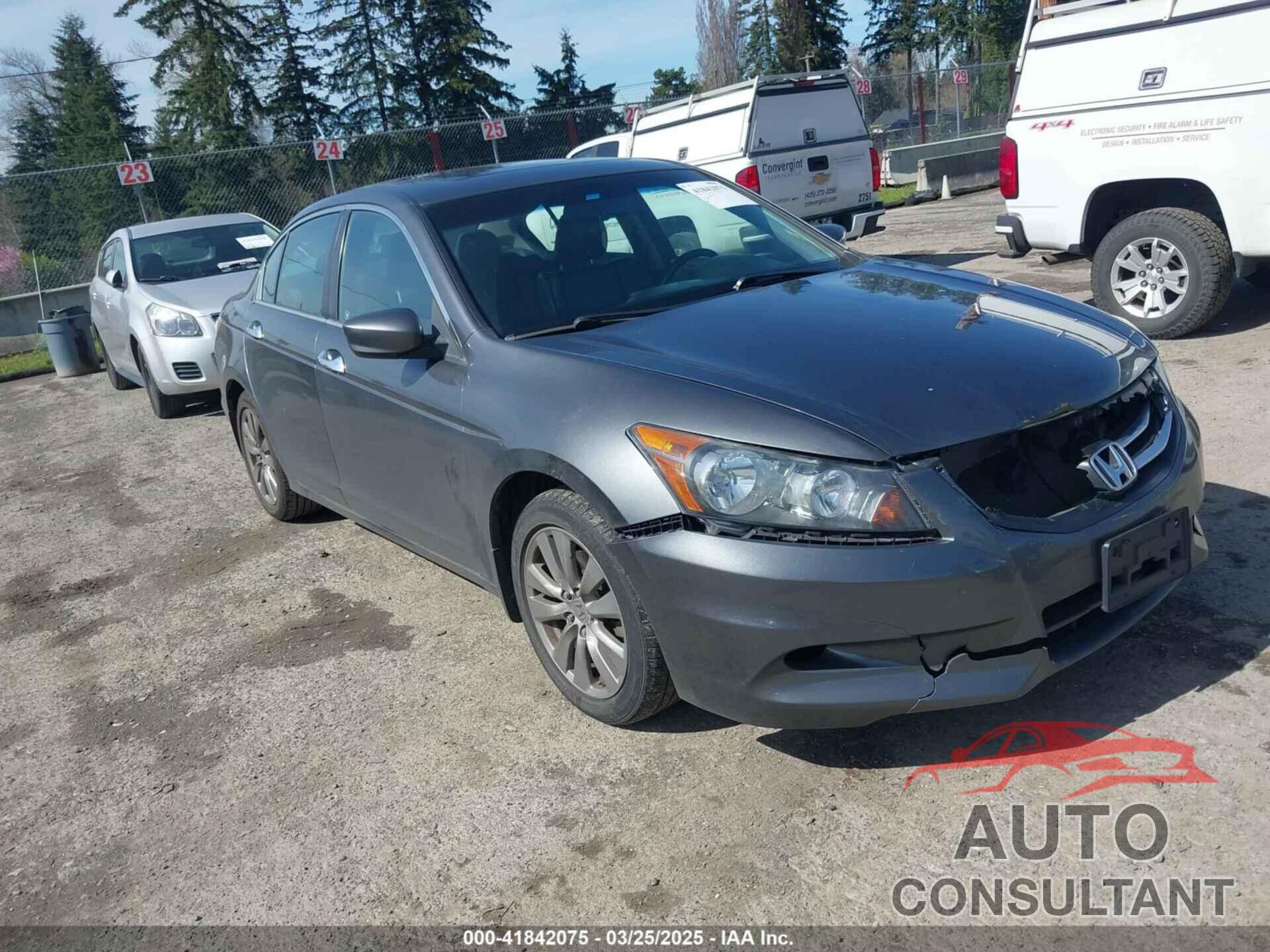 HONDA ACCORD 2011 - 1HGCP3F81BA020537