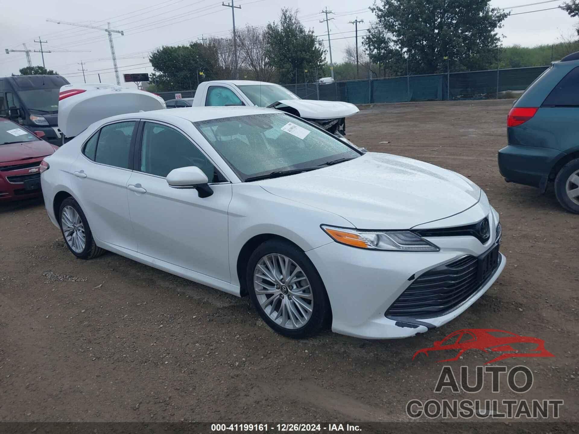 TOYOTA CAMRY 2019 - 4T1B11HK2KU802090