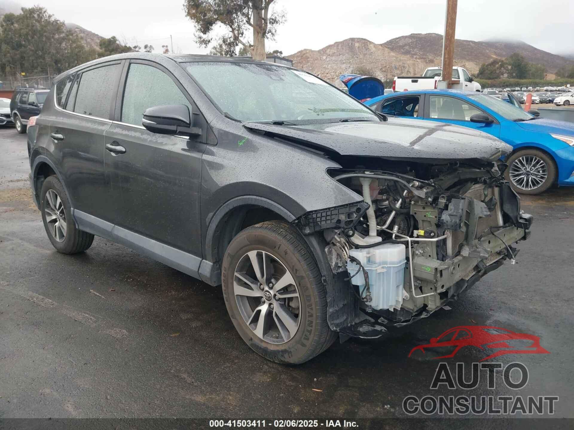 TOYOTA RAV4 2018 - 2T3WFREV8JW445861