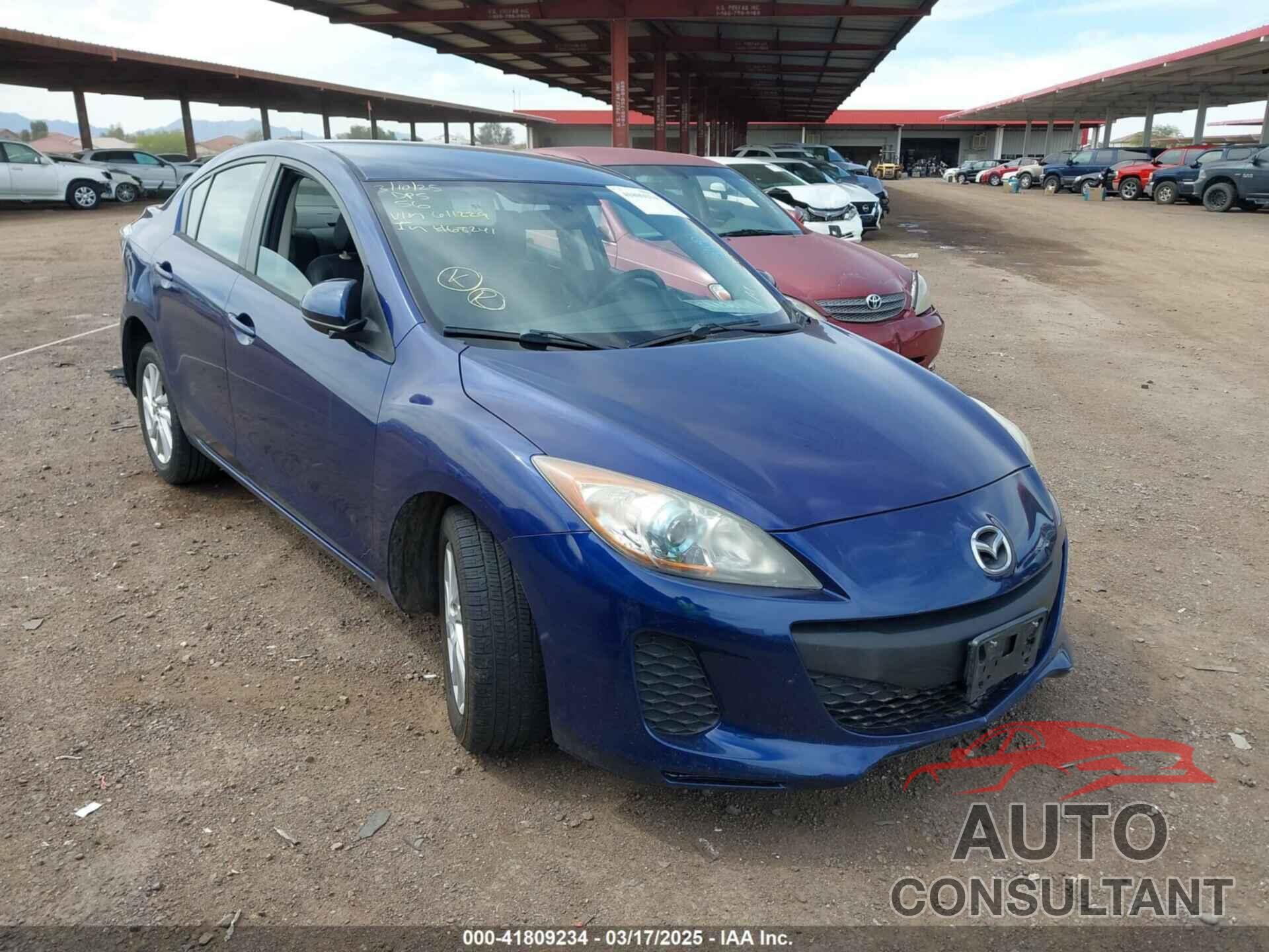 MAZDA MAZDA3 2012 - JM1BL1V82C1611229