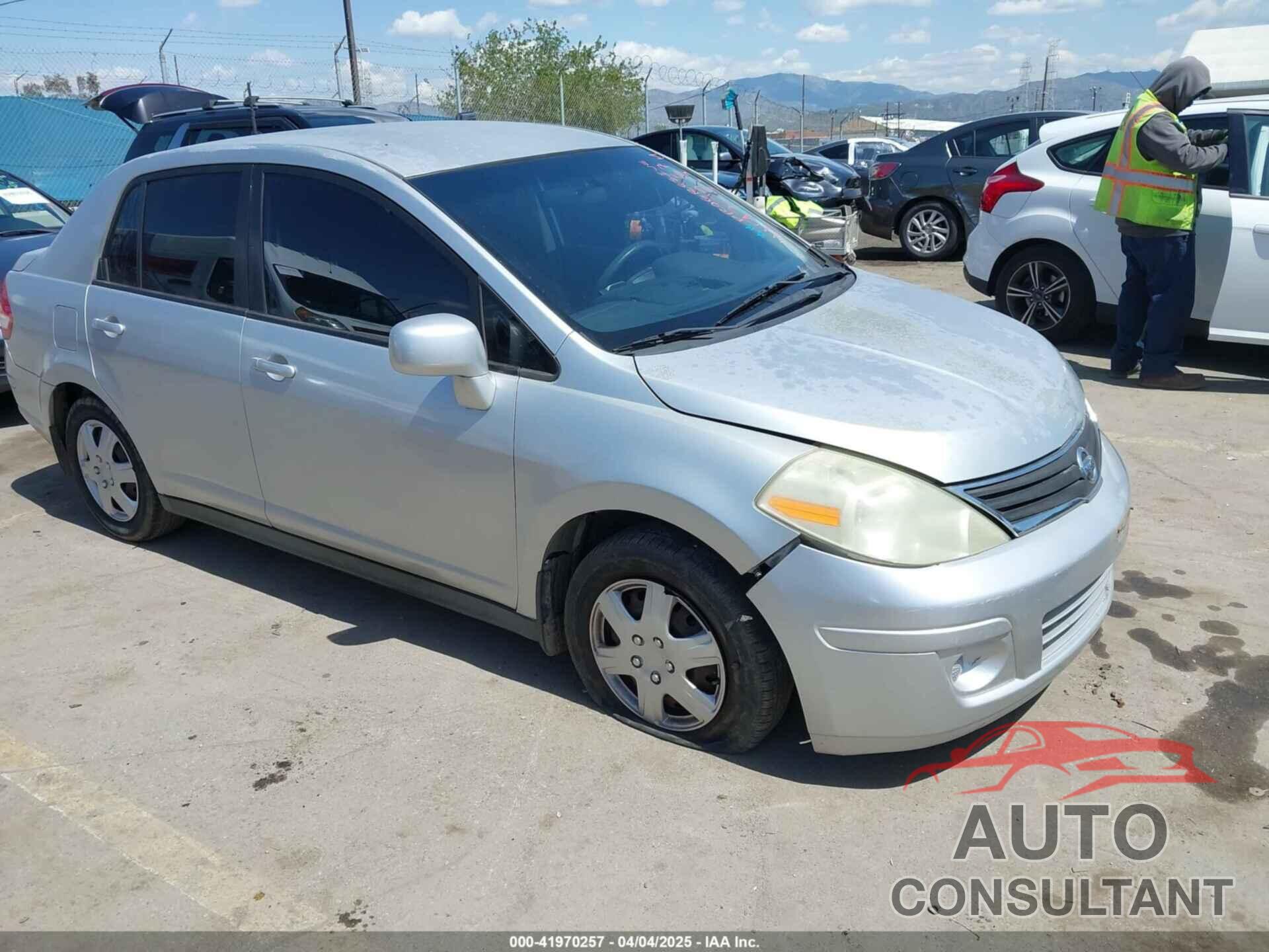 NISSAN VERSA 2010 - 3N1BC1AP4AL423205