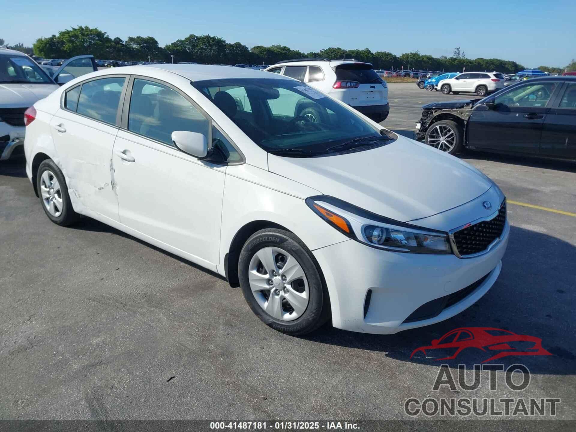 KIA FORTE 2017 - 3KPFK4A71HE089779