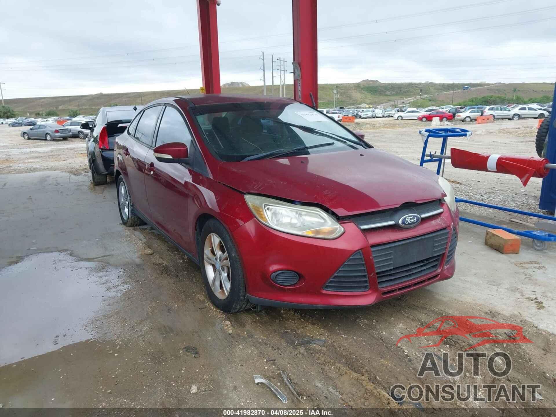FORD FOCUS 2013 - 1FADP3F2XDL175065