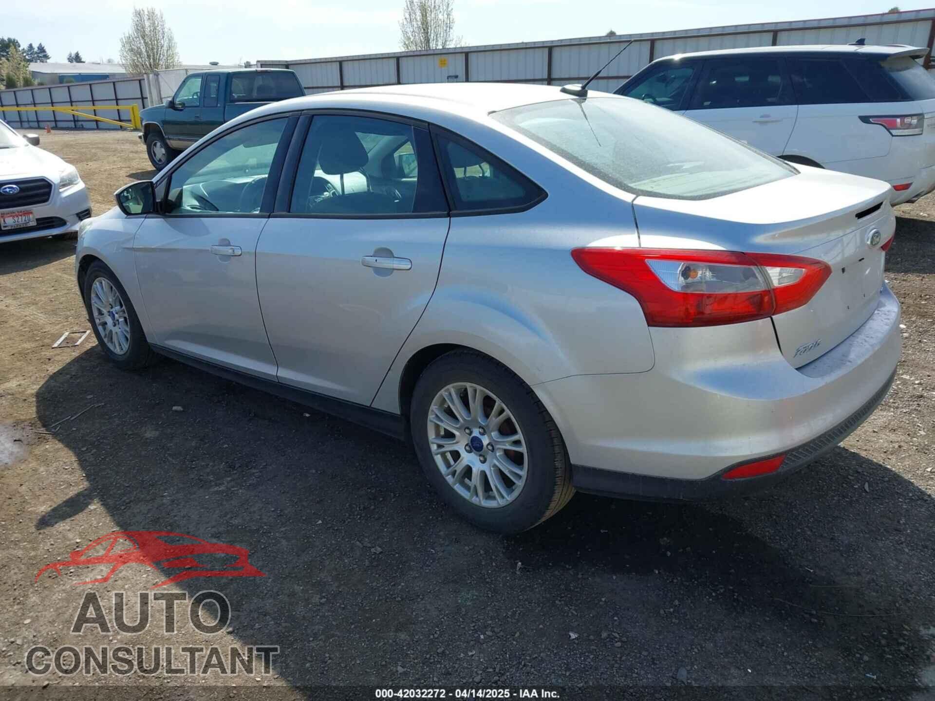 FORD FOCUS 2012 - 1FAHP3F24CL178236