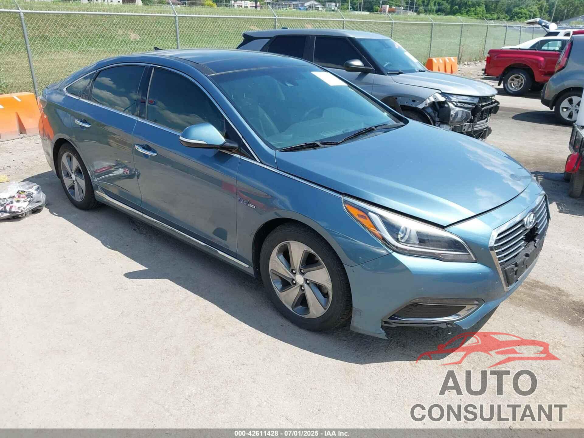 HYUNDAI SONATA HYBRID 2016 - KMHE34L14GA015741