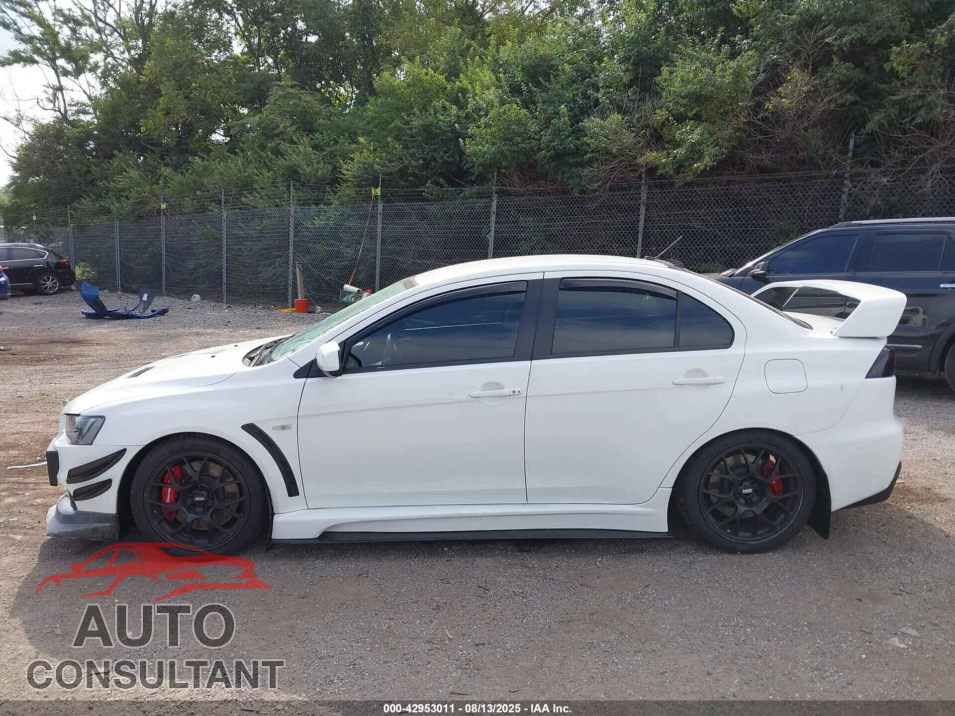 MITSUBISHI LANCER EVOLUTION 2011 - JA32W8FV0BU043658