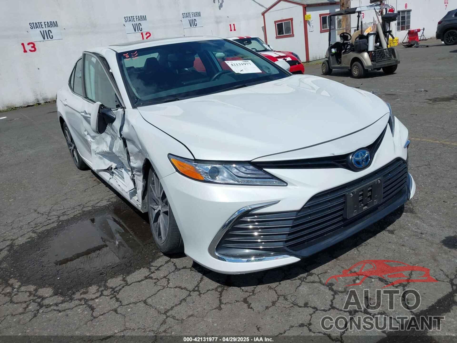 TOYOTA CAMRY 2023 - 4T1F31AK6PU615593