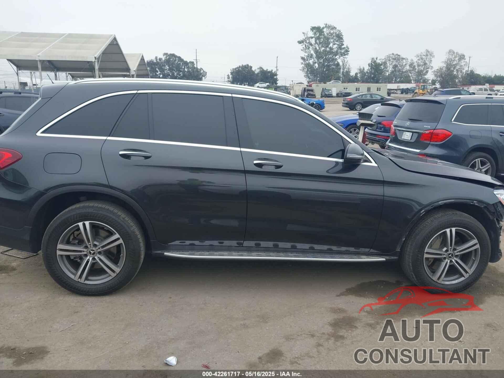 MERCEDES-BENZ GLC 300 2020 - WDC0G8EB2LF722361