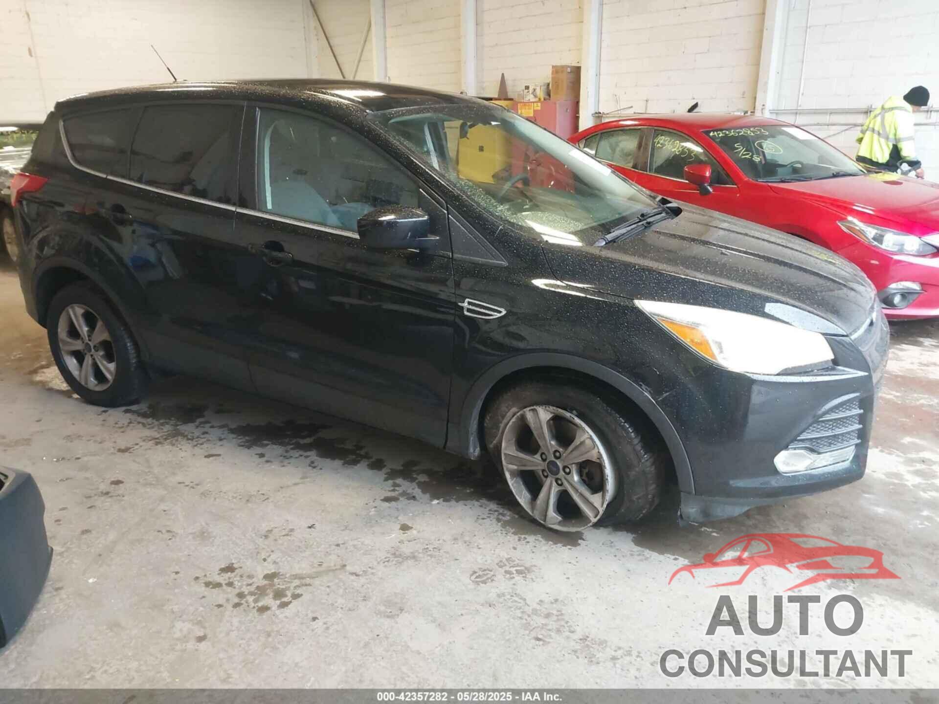 FORD ESCAPE 2016 - 1FMCU9GX4GUB87153