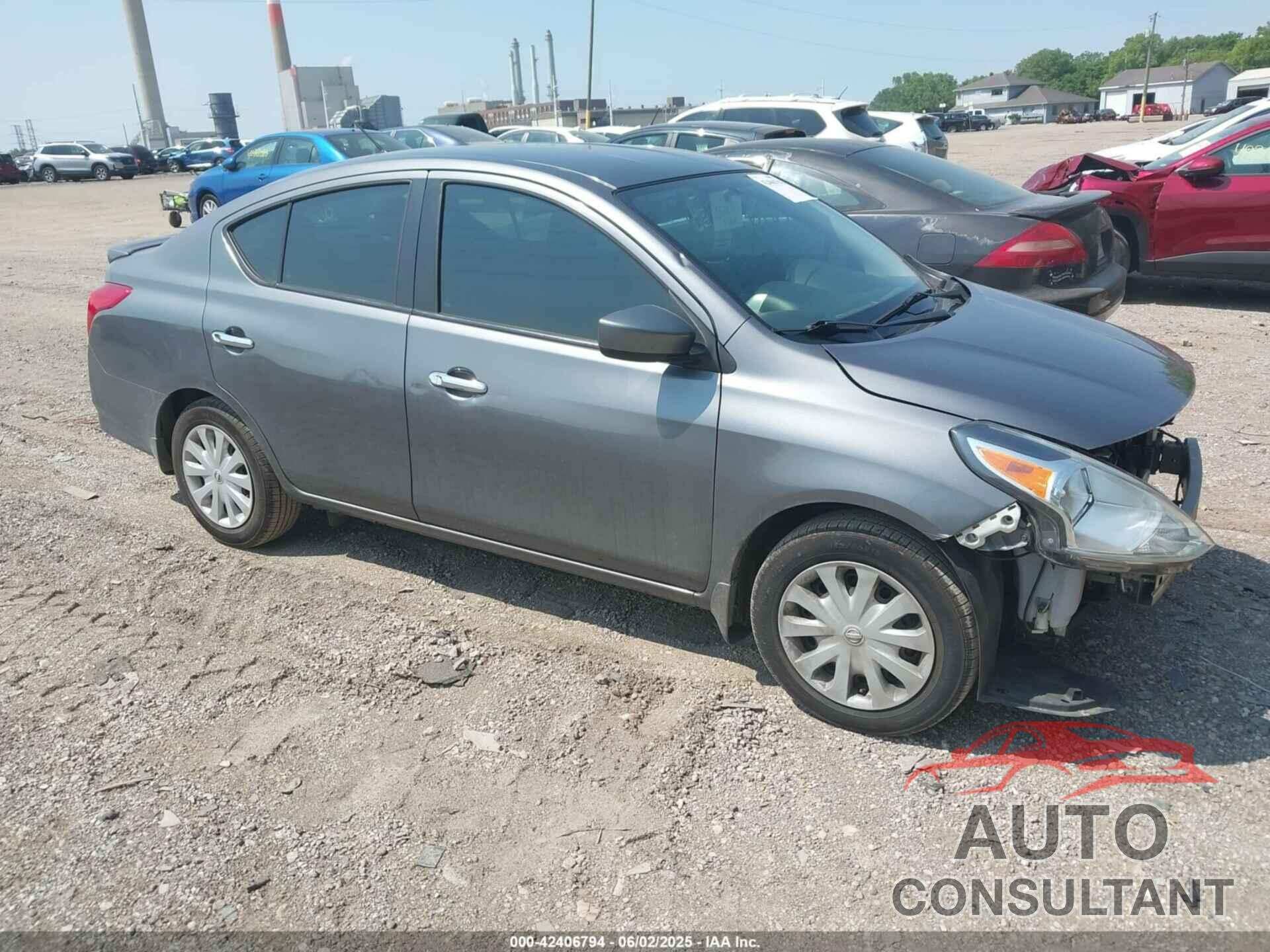 NISSAN VERSA 2019 - 3N1CN7AP1KL817361