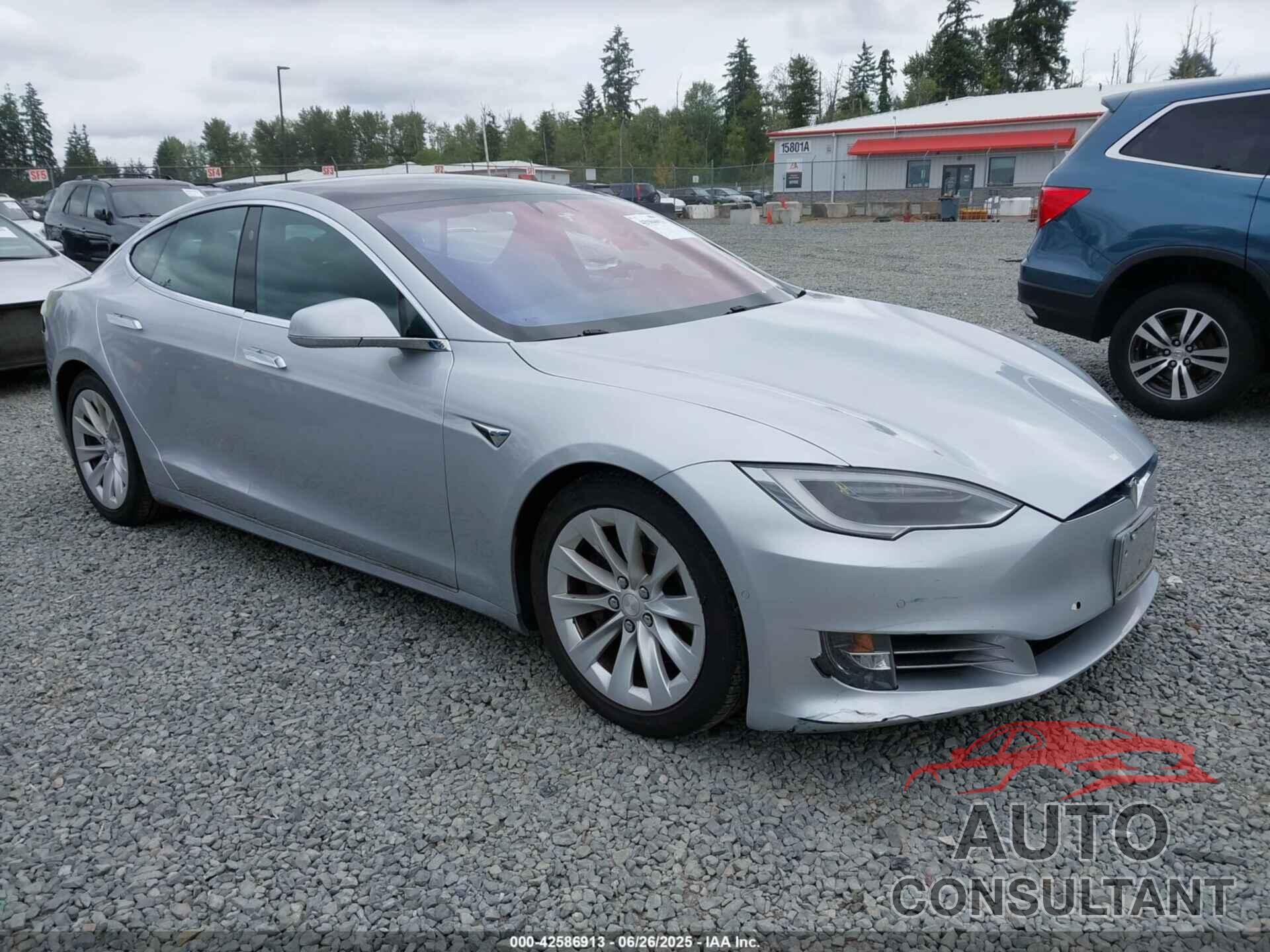 TESLA MODEL S 2017 - 5YJSA1E11HF217633