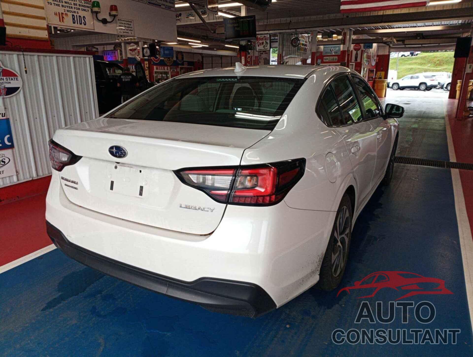 SUBARU LEGACY 2022 - 4S3BWAD65N3026367