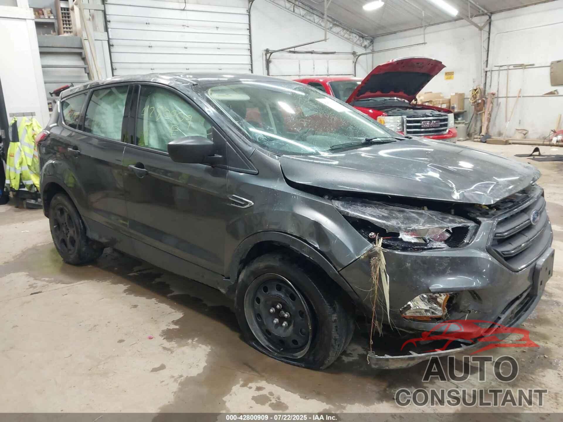 FORD ESCAPE 2019 - 1FMCU0F78KUA39545