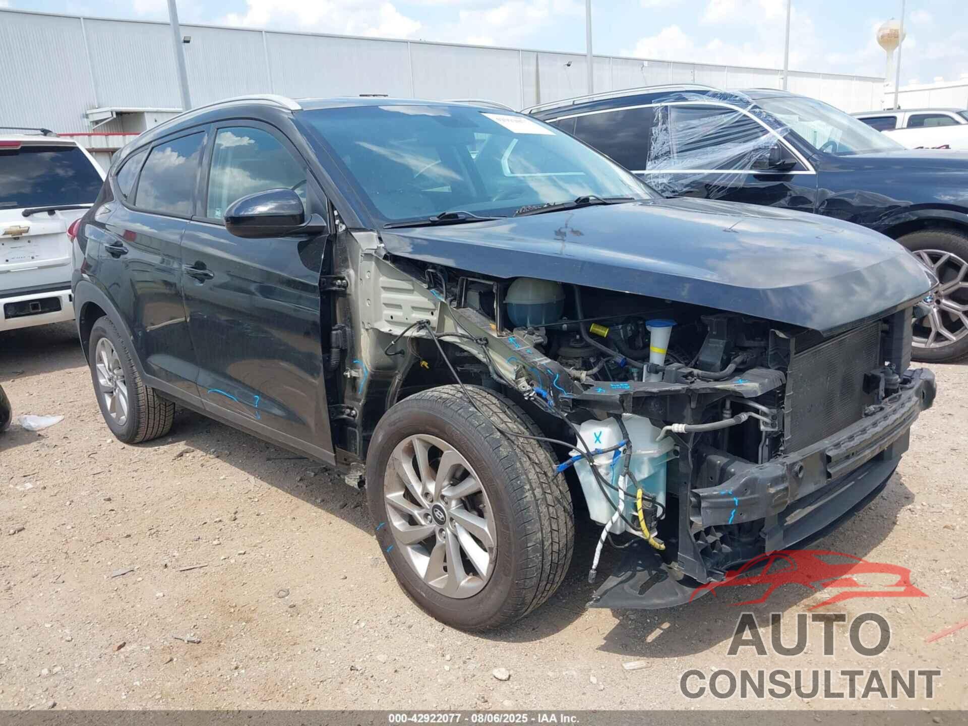 HYUNDAI TUCSON 2017 - KM8J33A43HU585977