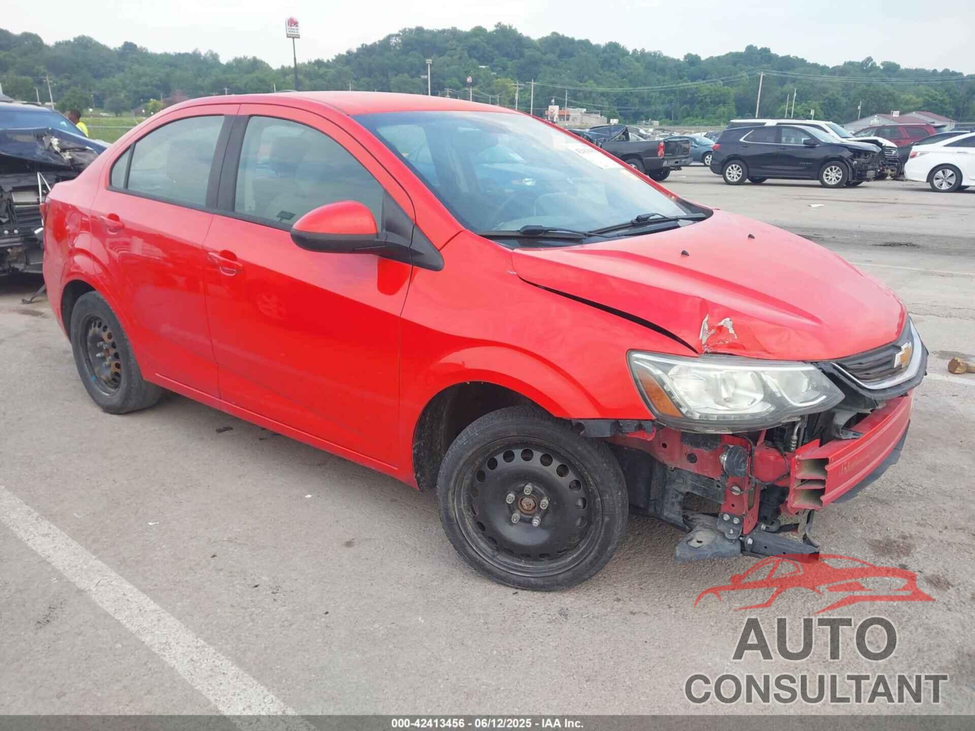 CHEVROLET SONIC 2017 - 1G1JB5SHXH4144411