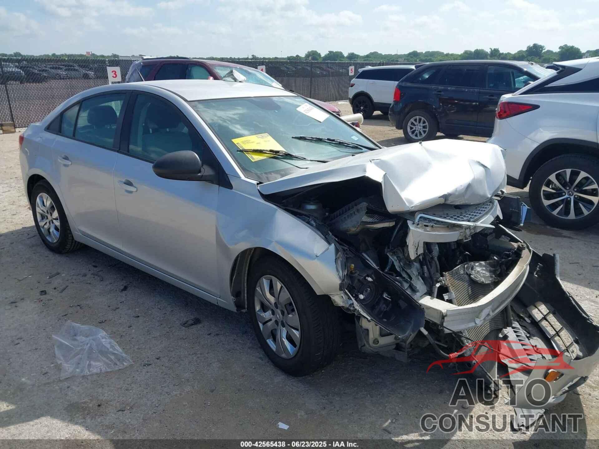 CHEVROLET CRUZE 2013 - 1G1PA5SH6D7284025
