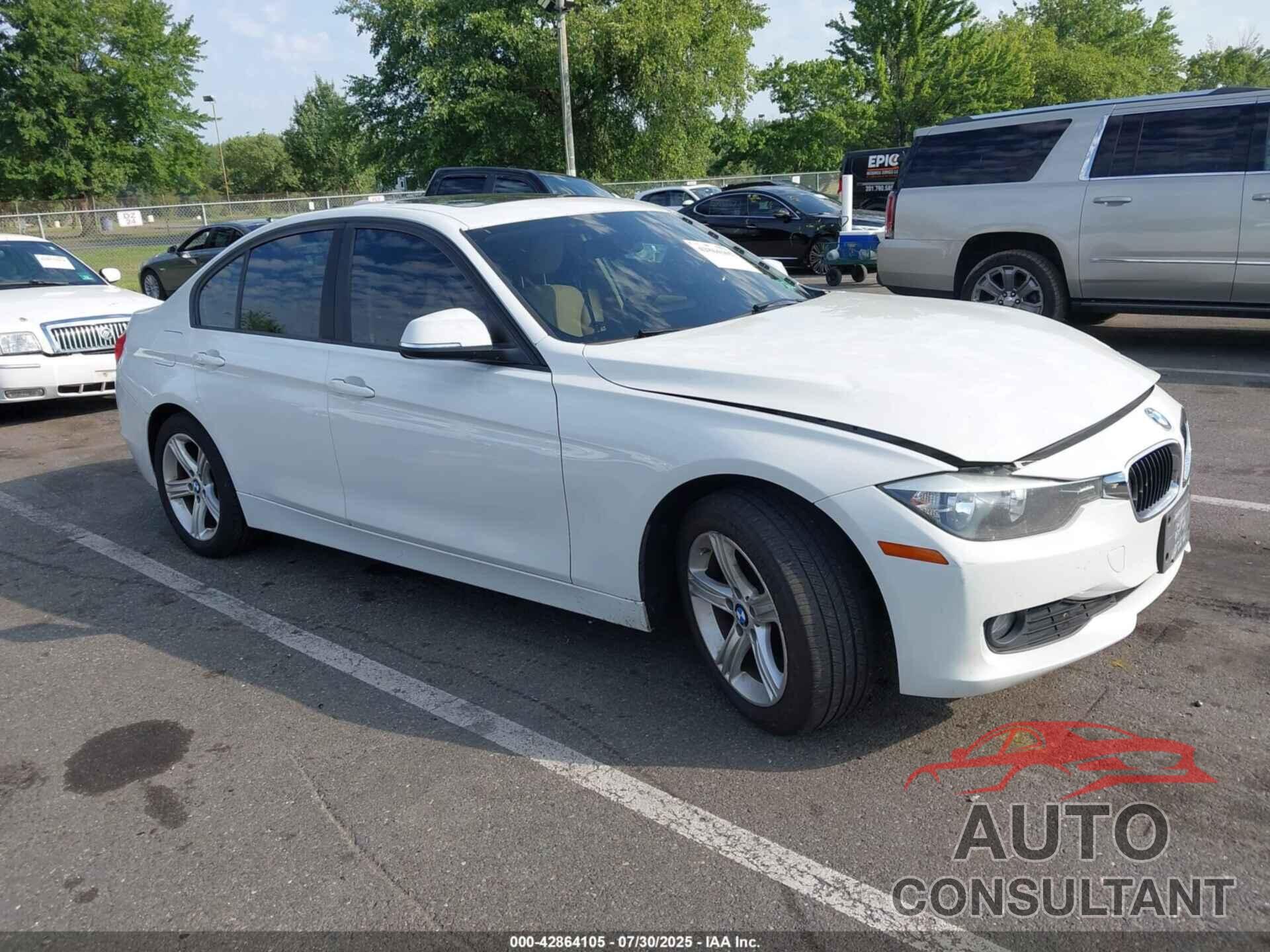 BMW 320I 2014 - WBA3C3G53ENS71083