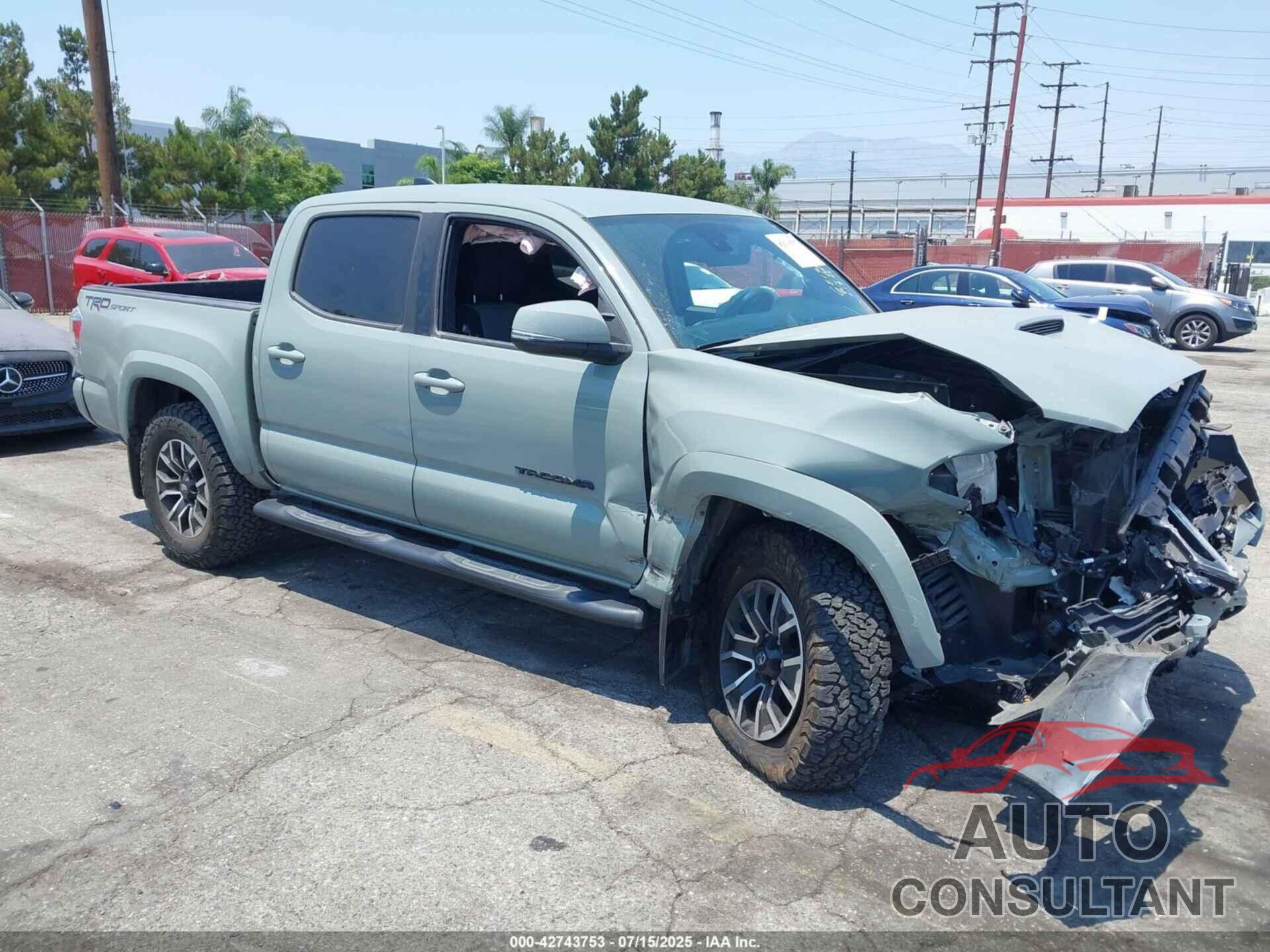 TOYOTA TACOMA 2022 - 3TMAZ5CN0NM188182