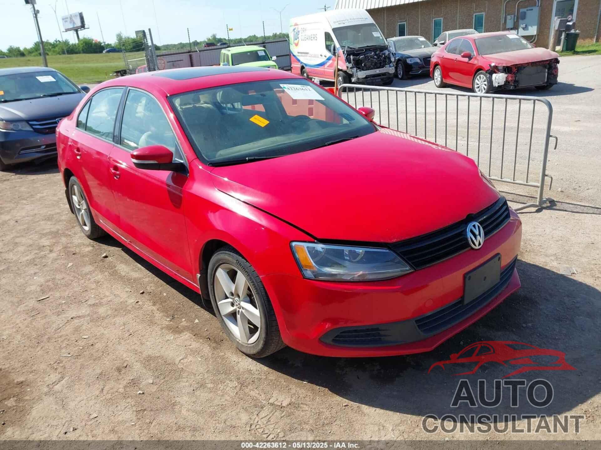 VOLKSWAGEN JETTA 2012 - 3VW3L7AJ7CM368534