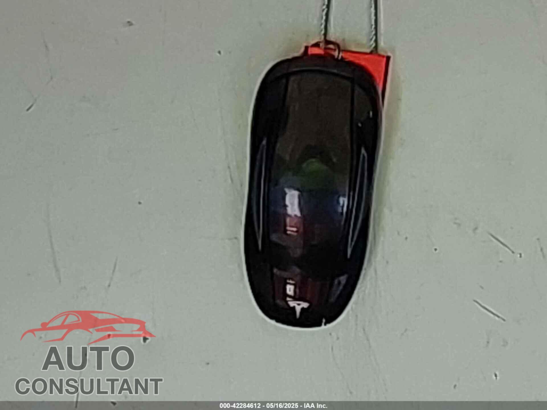 TESLA MODEL S 2013 - 5YJSA1DP6DFP07999