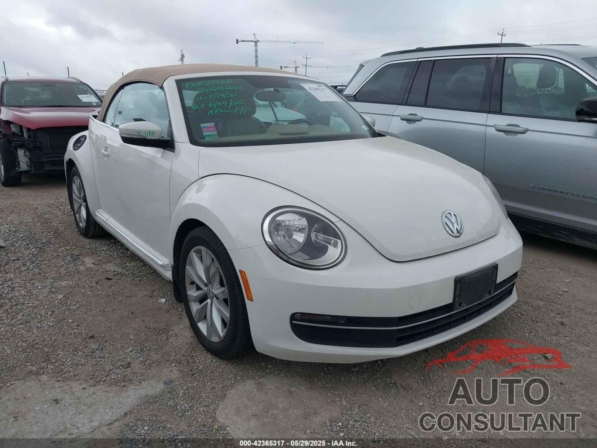 VOLKSWAGEN BEETLE 2013 - 3VW5L7AT9DM815909