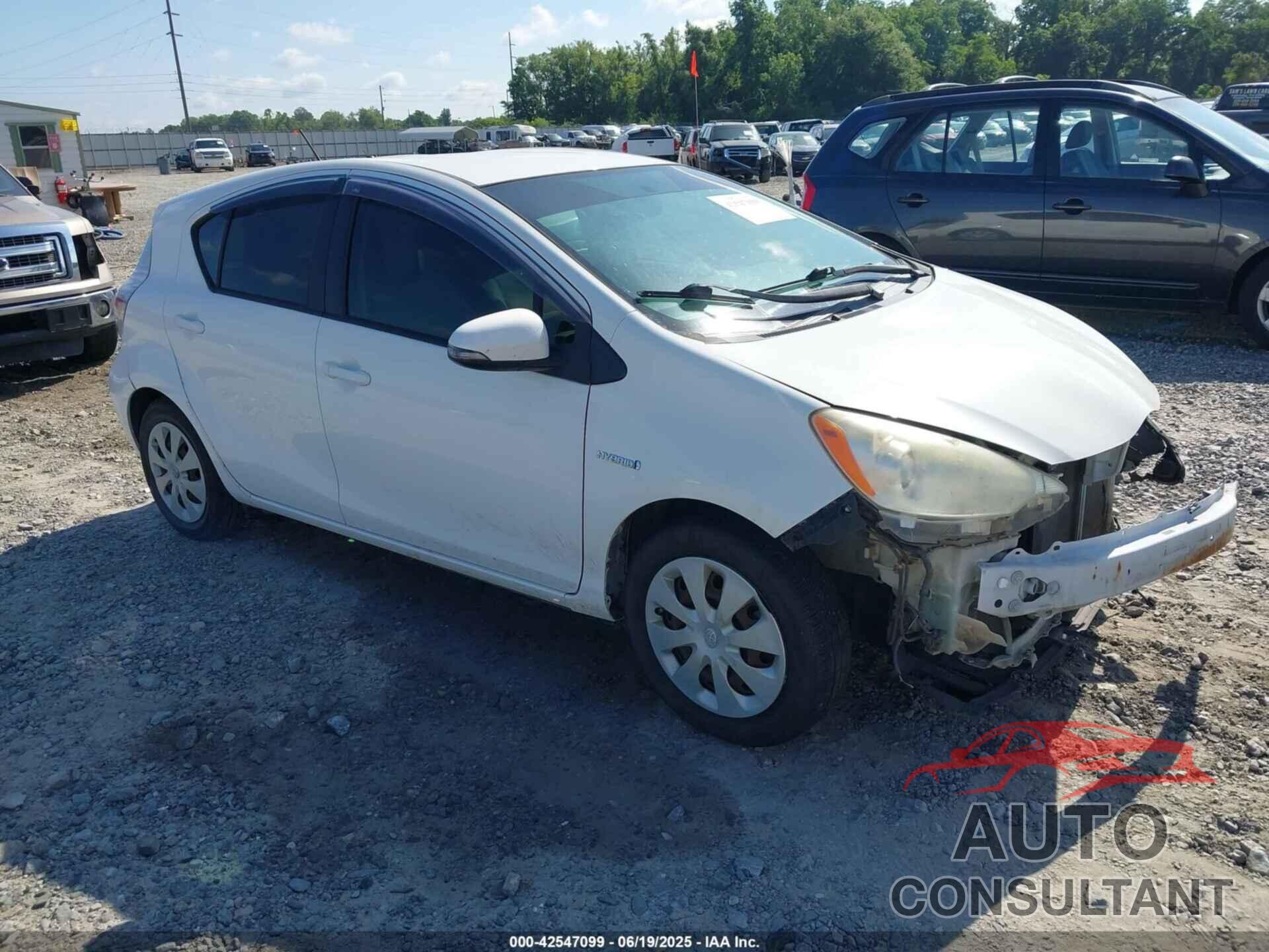TOYOTA PRIUS C 2013 - JTDKDTB30D1056204