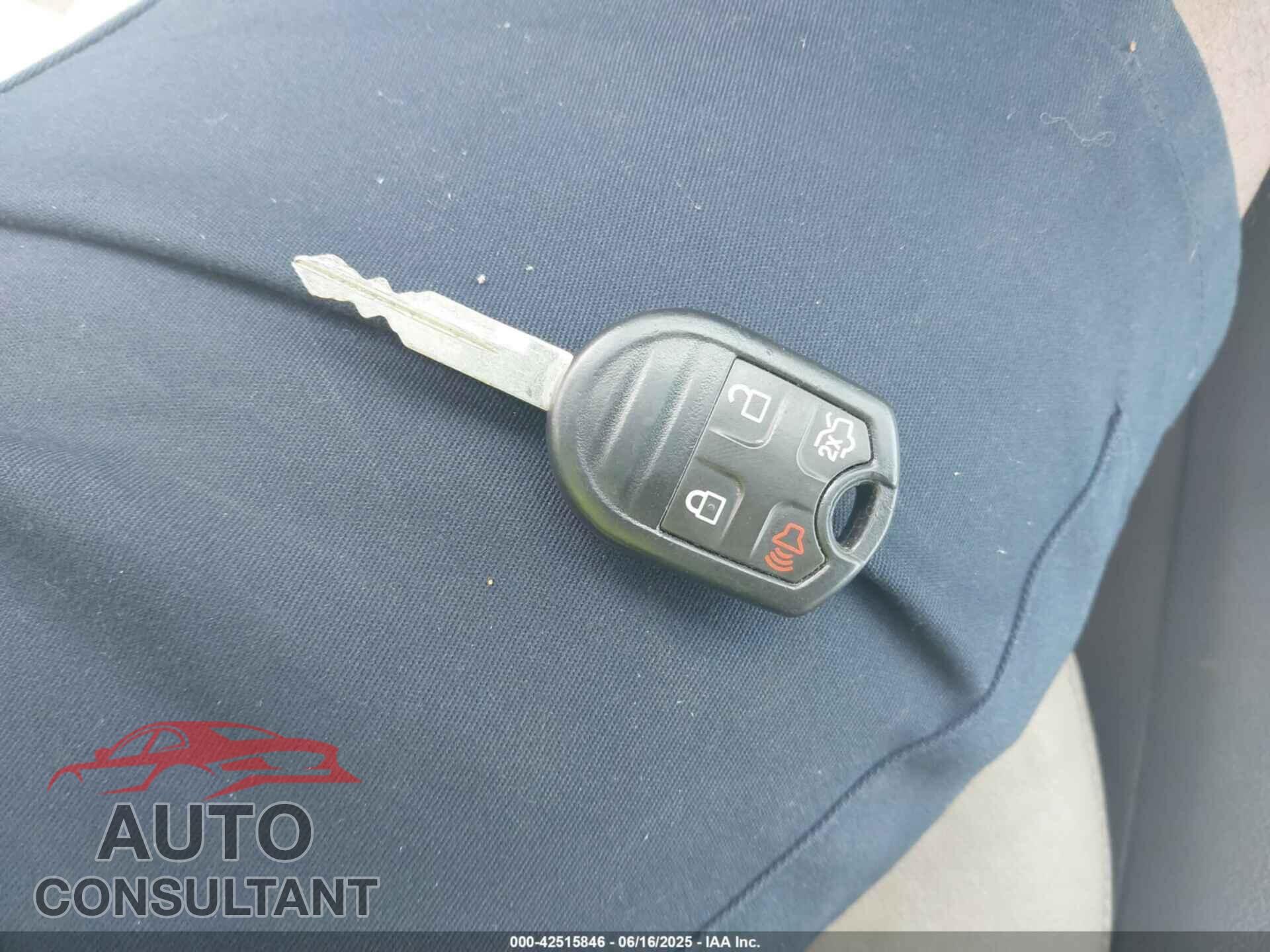FORD EDGE 2013 - 2FMDK4JC6DBE37271