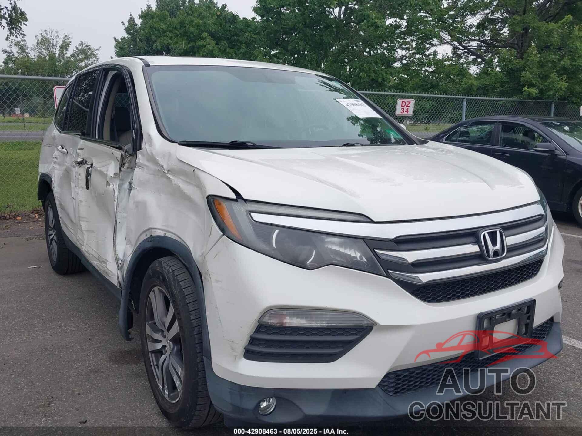 HONDA PILOT 2016 - 5FNYF6H5XGB100736