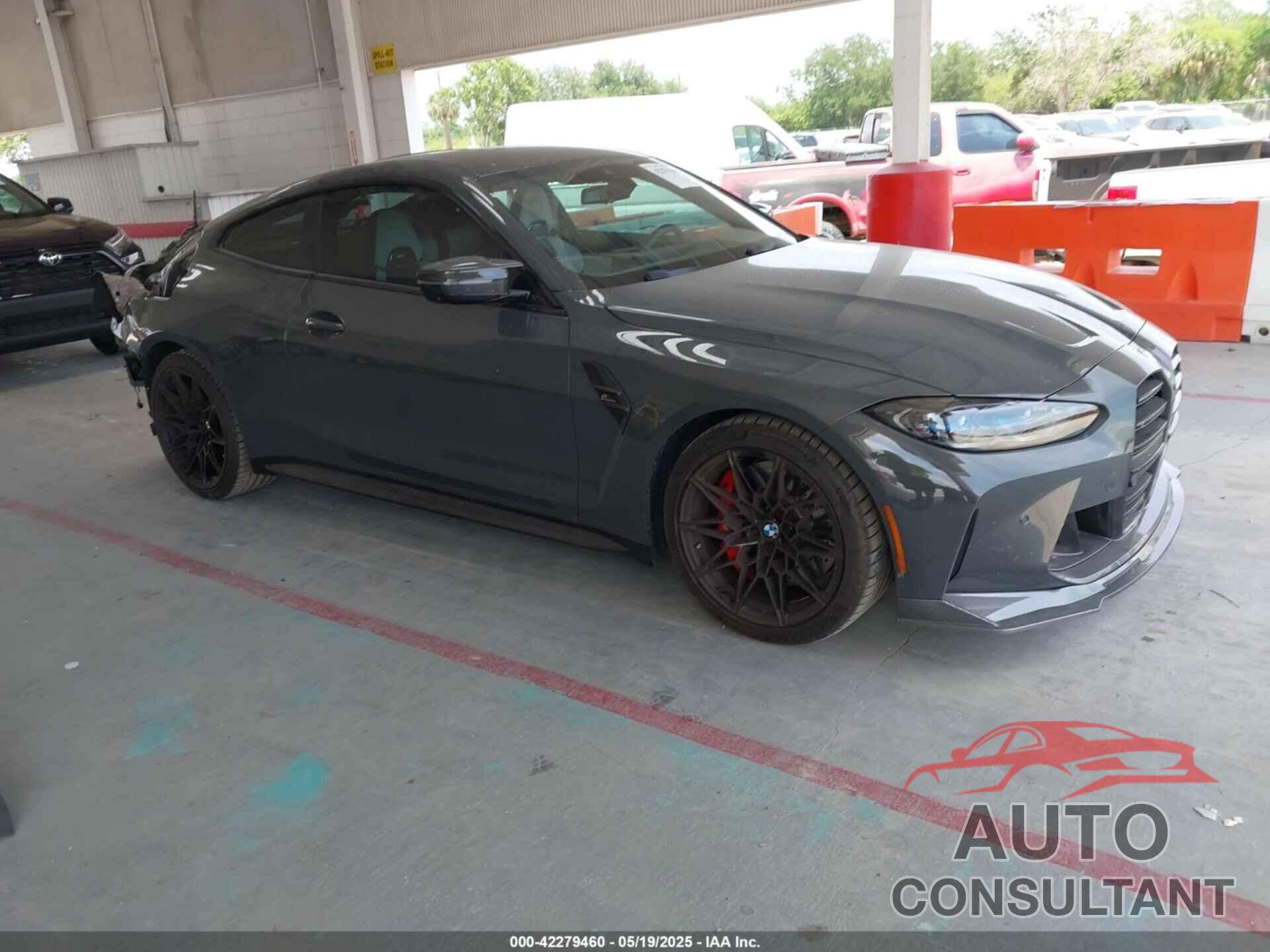 BMW M4 2024 - WBS33AZ00RCN69786
