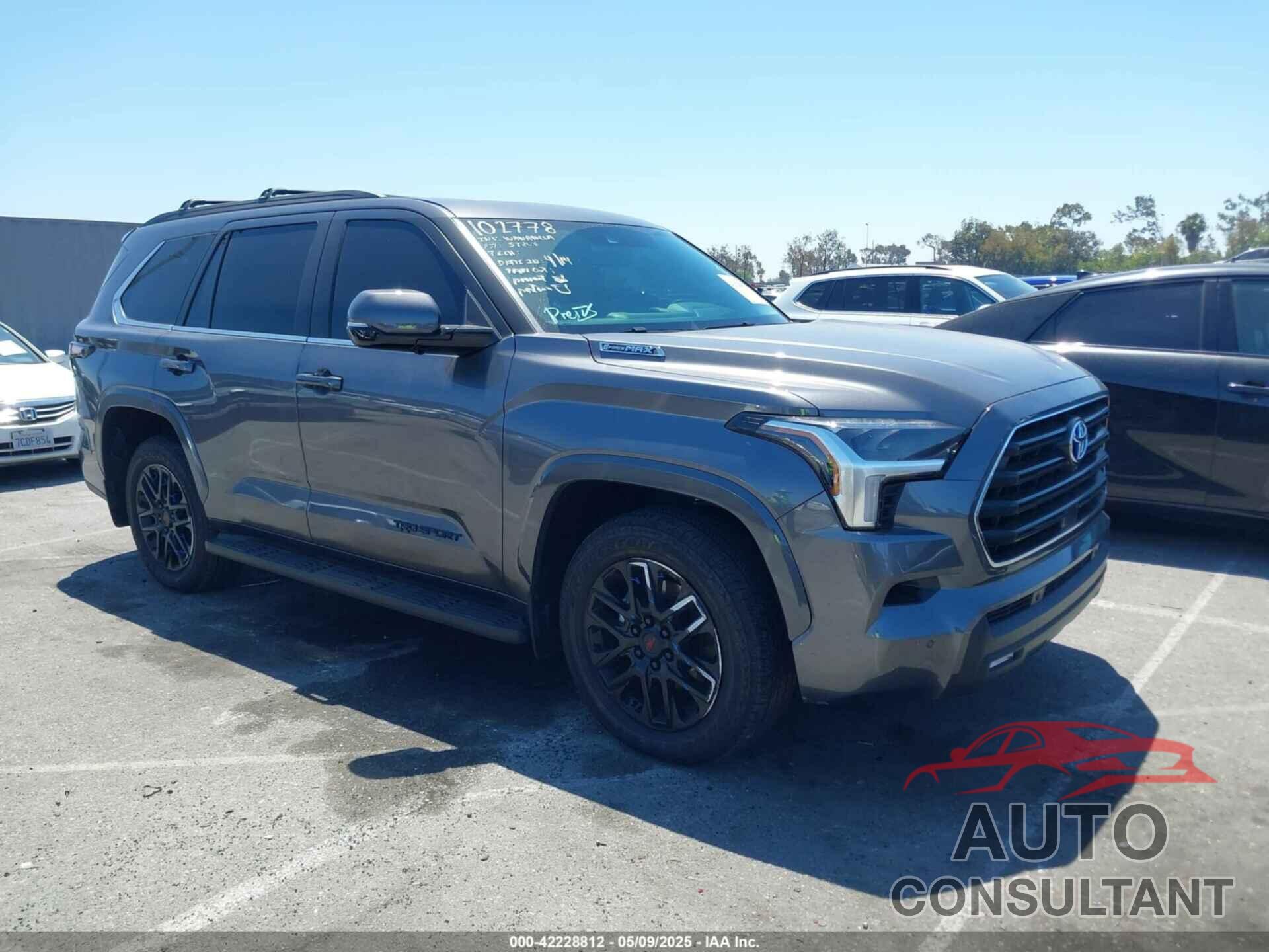 TOYOTA SEQUOIA 2024 - 7SVAAABA7RX046643