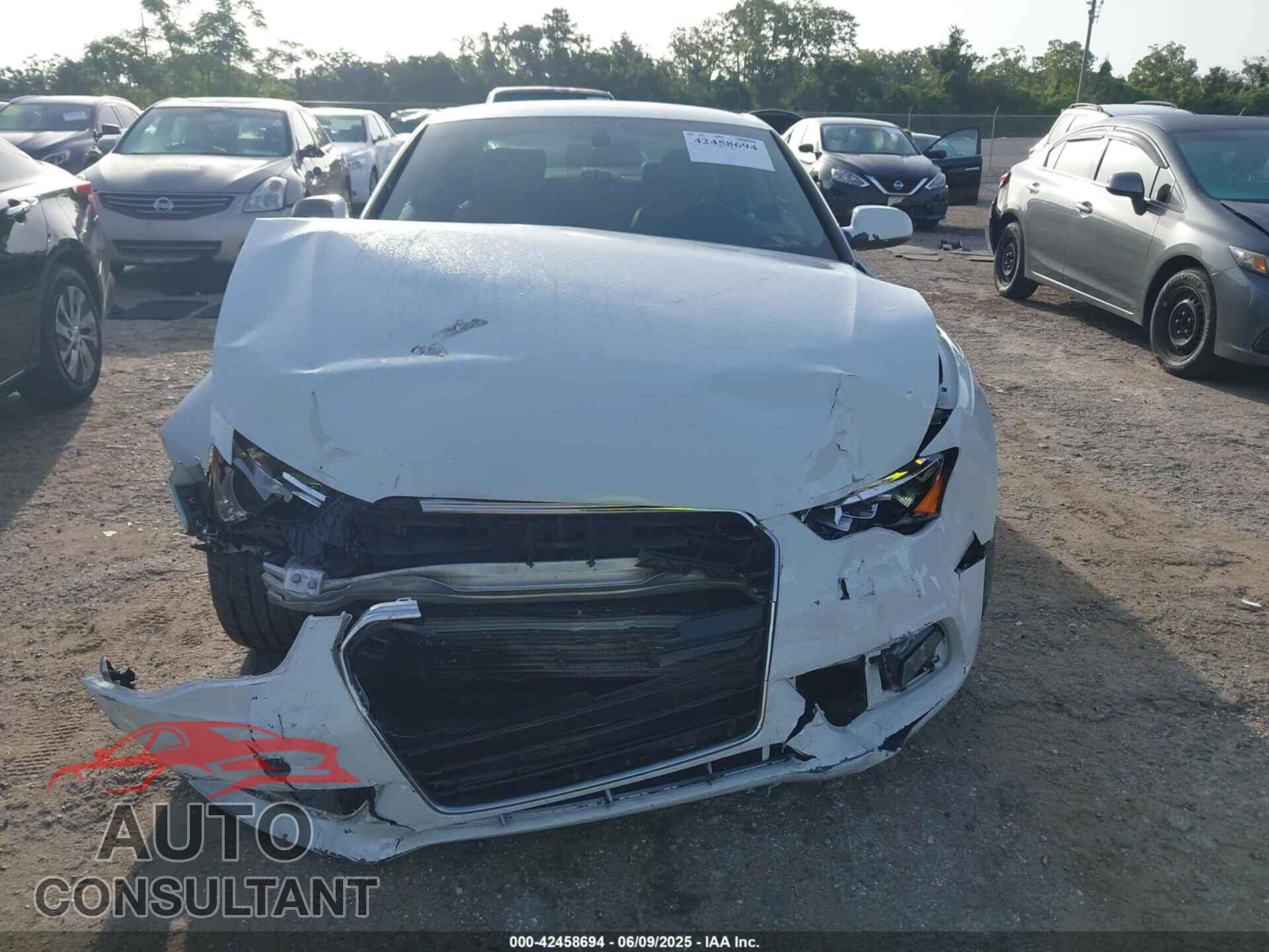 AUDI A5 2014 - WAUCFAFR7EA058435