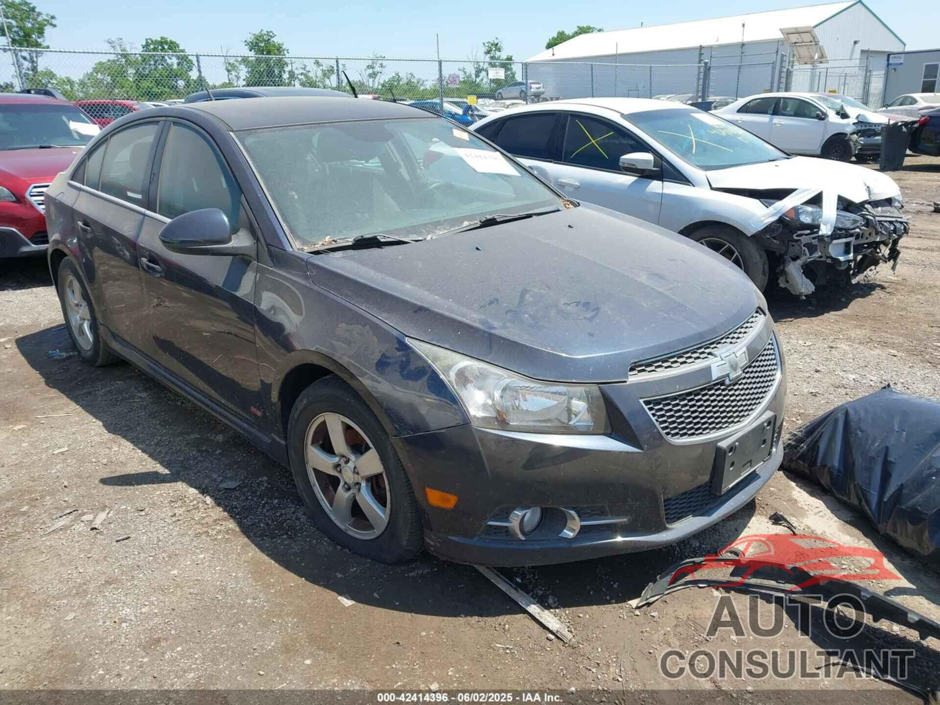 CHEVROLET CRUZE 2014 - 1G1PC5SB1E7424084