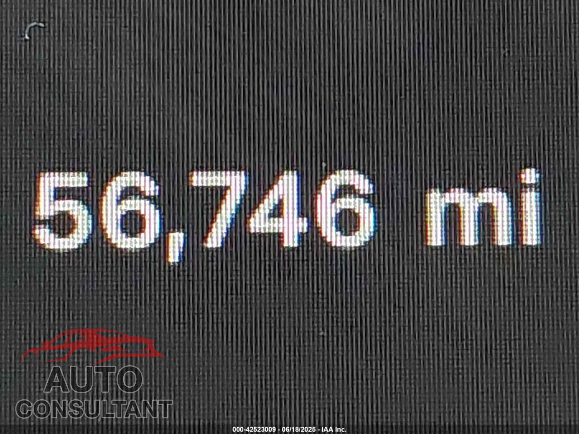 TESLA MODEL 3 2023 - 5YJ3E1EA5PF675666