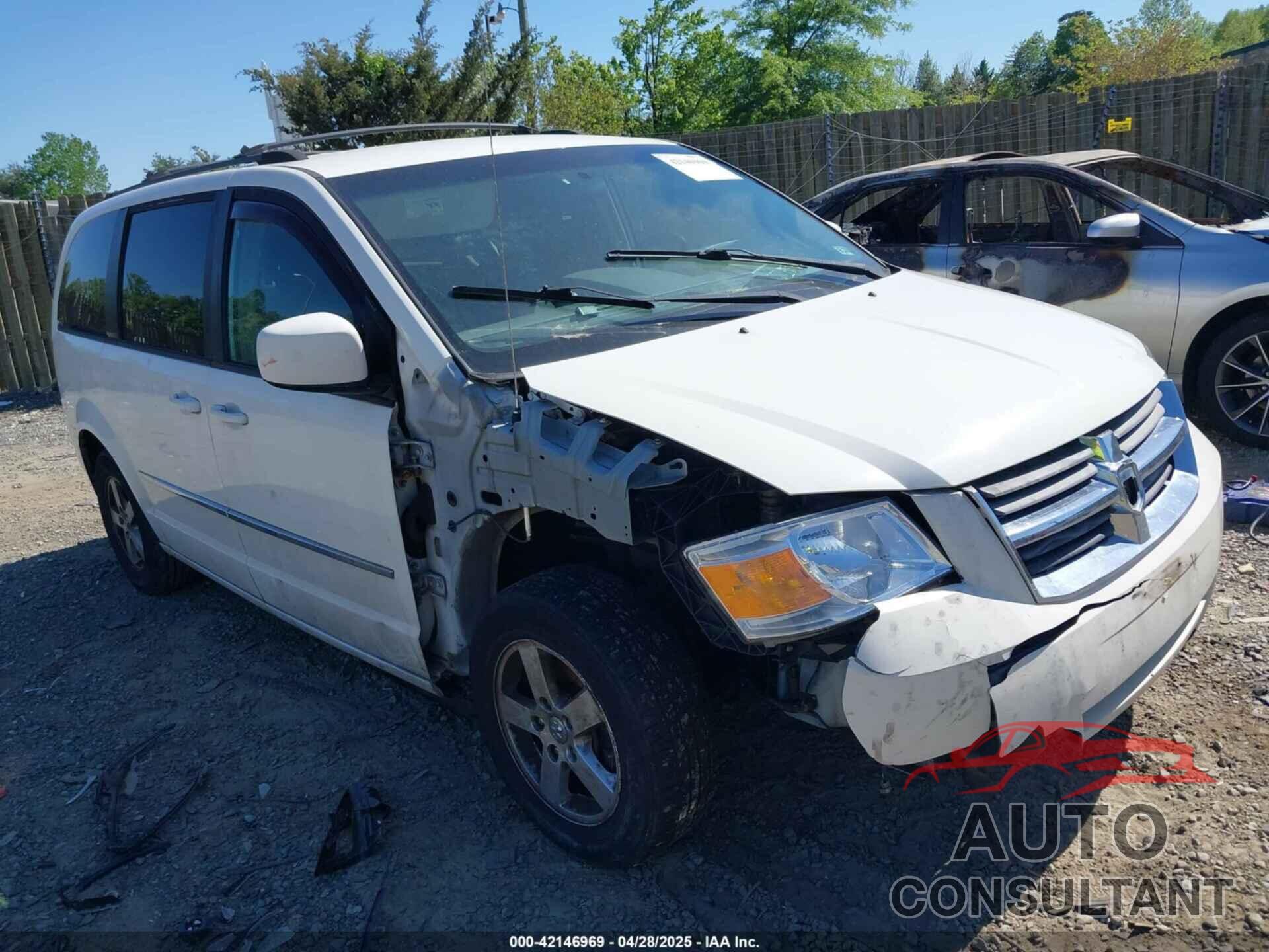 DODGE GRAND CARAVAN 2010 - 2D4RN5D12AR210330
