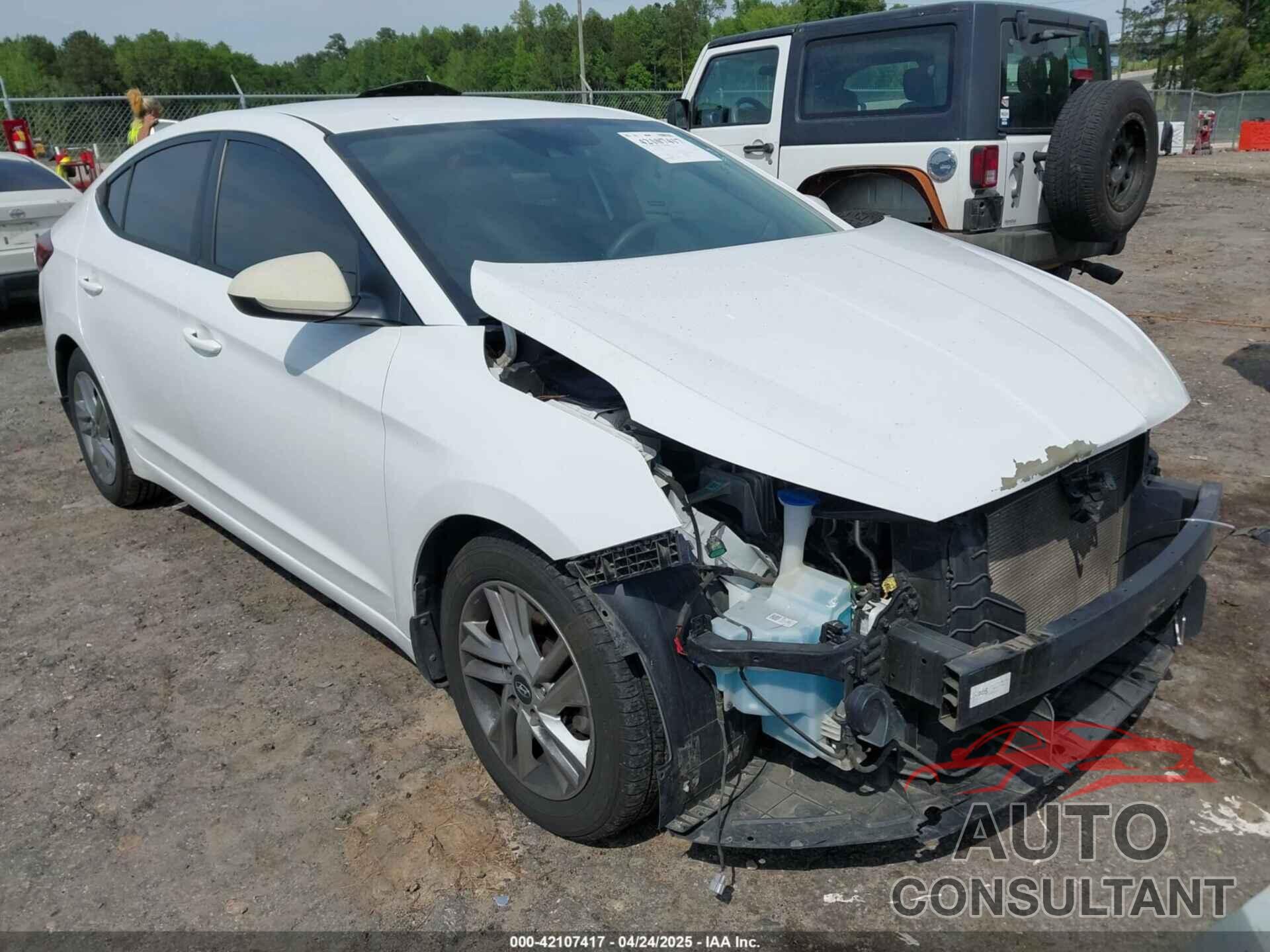 HYUNDAI ELANTRA 2020 - 5NPD84LF5LH533969