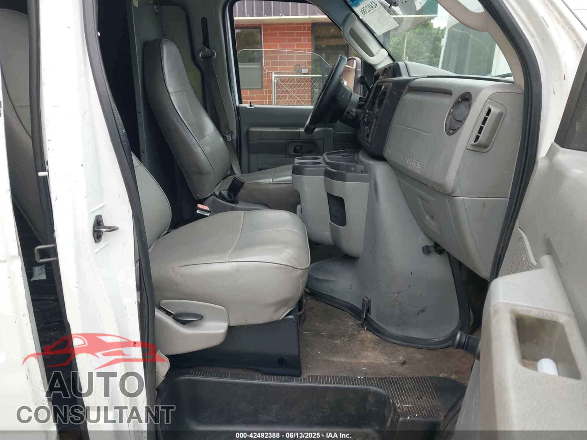 FORD E-150 2010 - 1FTNE1EW5ADA04730