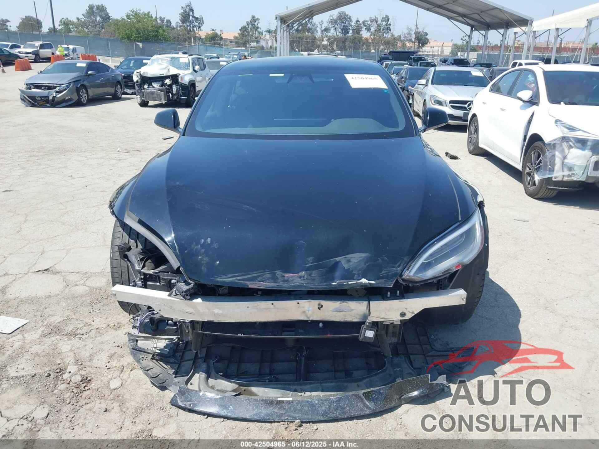 TESLA MODEL S 2022 - 5YJSA1E54NF458973