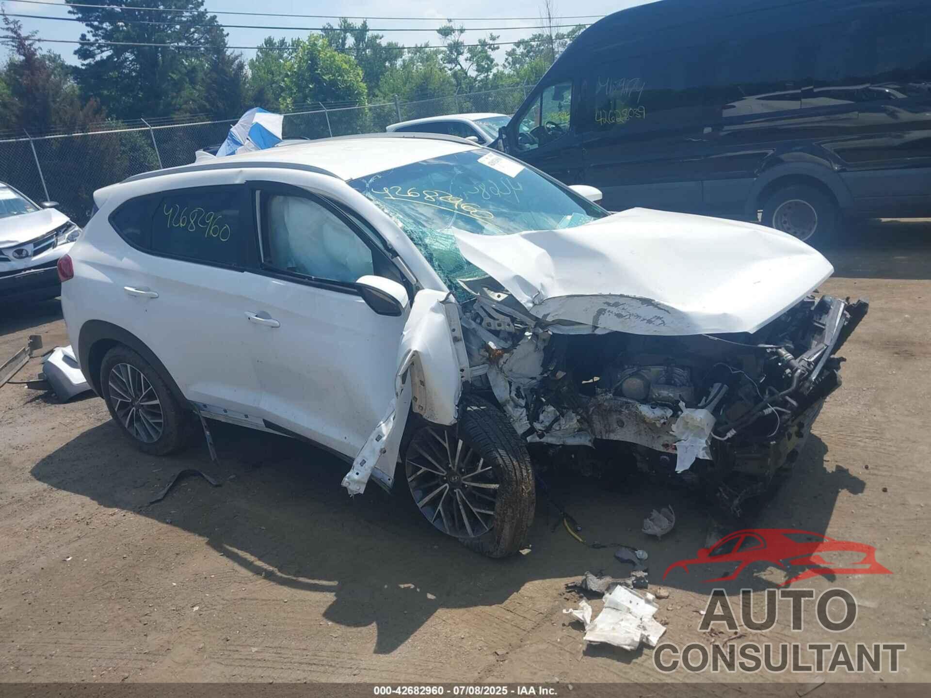 HYUNDAI TUCSON 2021 - KM8J3CAL8MU335278
