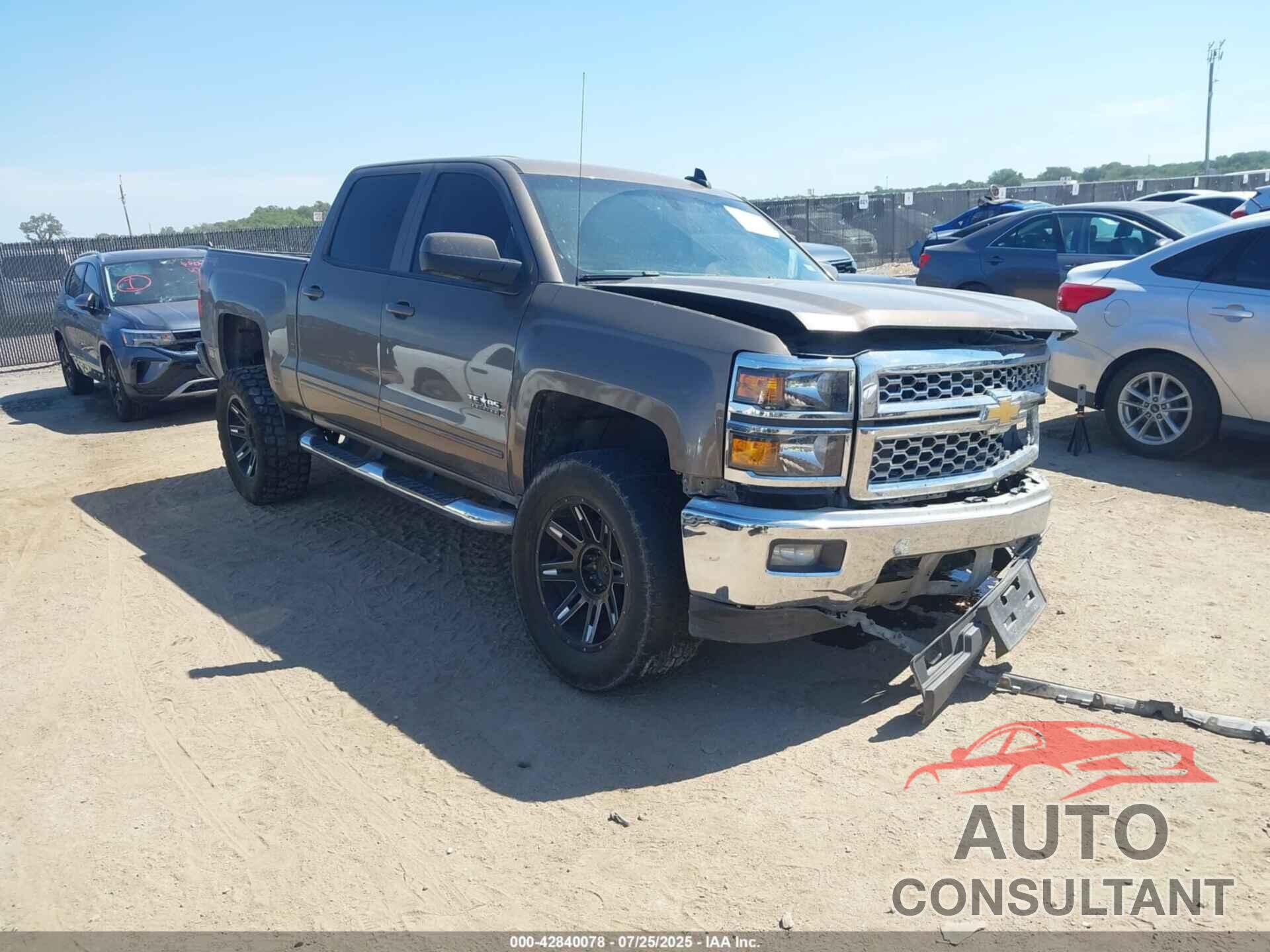 CHEVROLET SILVERADO 1500 2015 - 3GCUKREC5FG455532