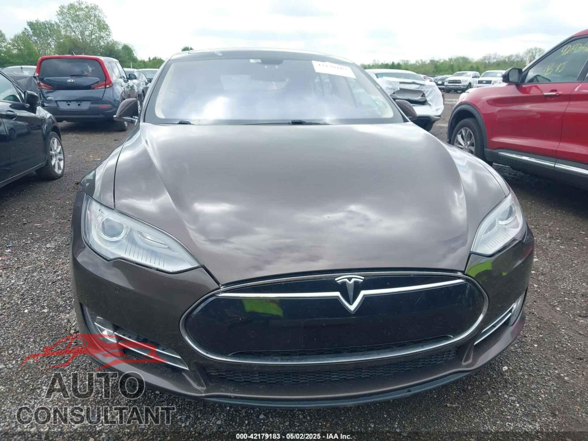TESLA MODEL S 2014 - 5YJSA1H19EFP51406