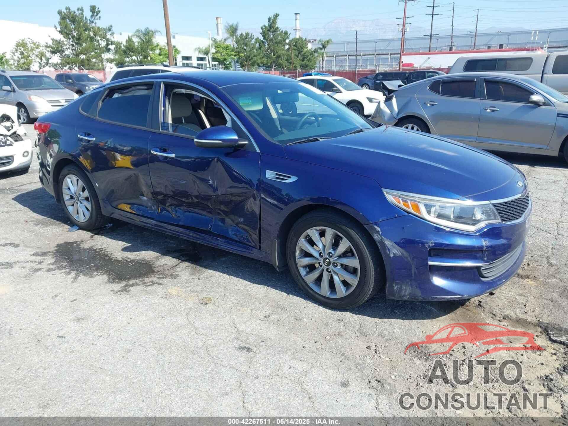 KIA OPTIMA 2018 - 5XXGT4L39JG267138