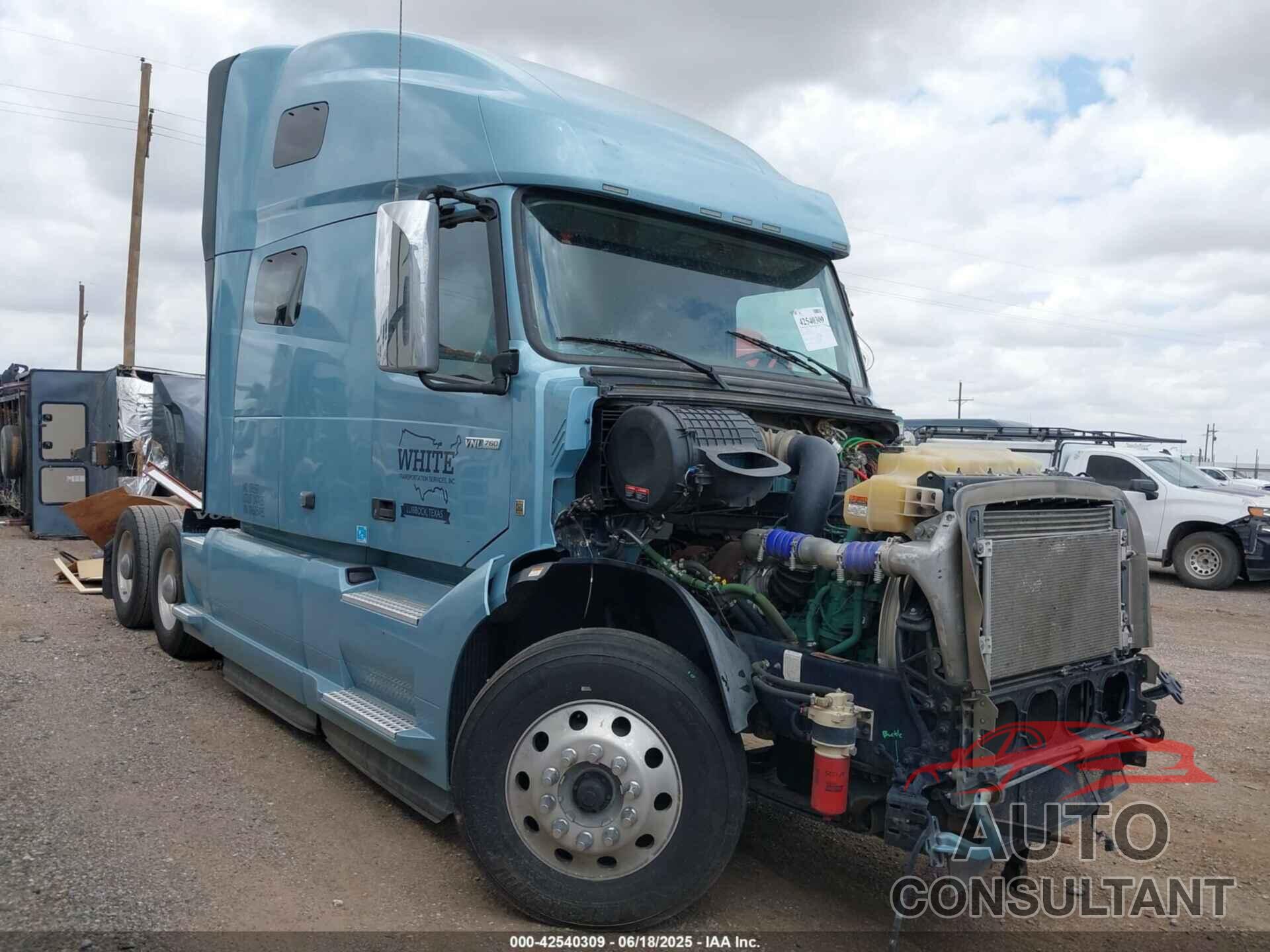 VOLVO VNL 2022 - 4V4NC9EHXNN605495