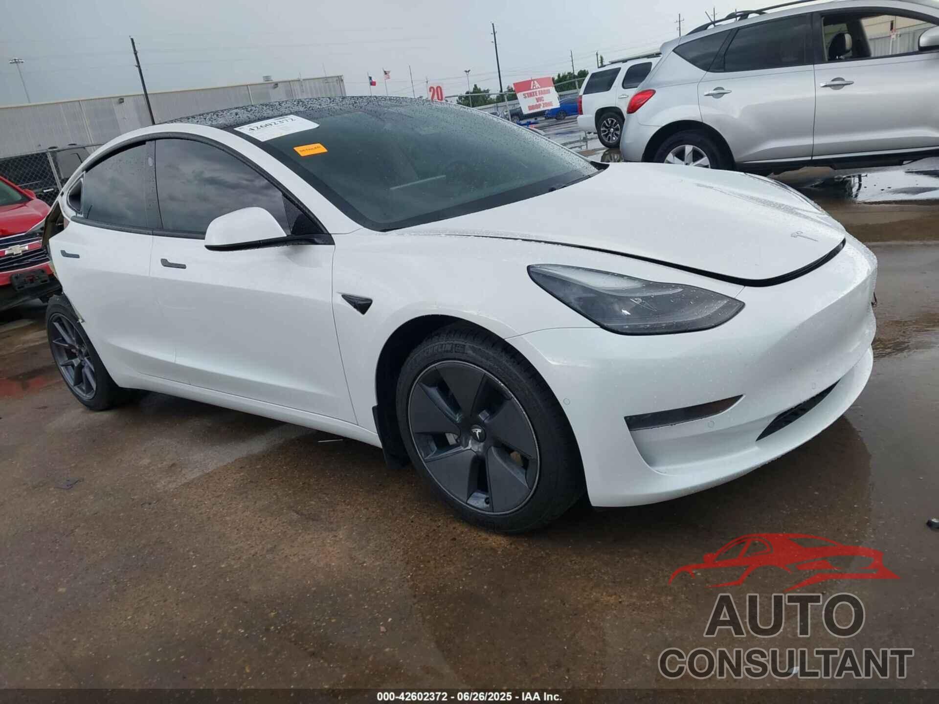 TESLA MODEL 3 2021 - 5YJ3E1EAXMF052667